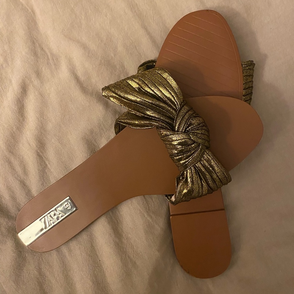 Zara gold slides